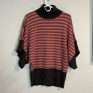 Trina Turk turtleneck dolman sleeve sweater size large